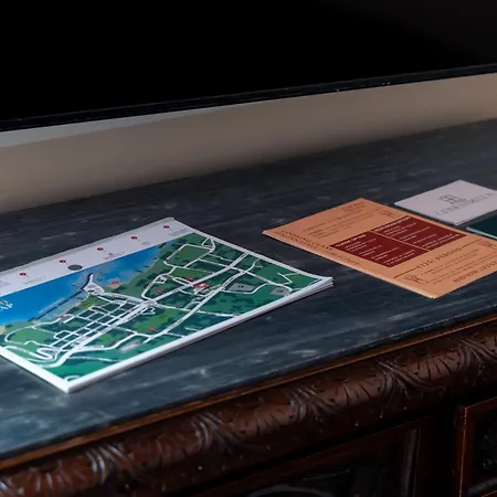 アパート Flat 13